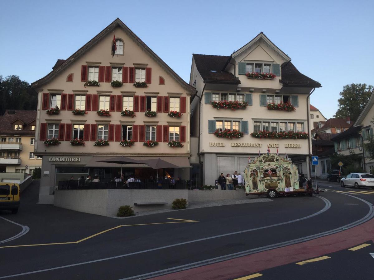 Cafe-Conditorei Hotel Huber Lichtensteig Exterior foto